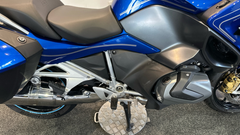 BMW R1250 RT LE 